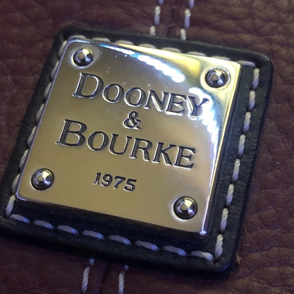 Meet your Posher, Purses galore - Picture 1 of 14